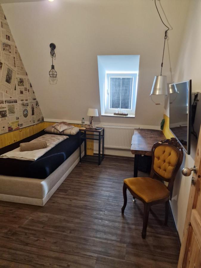 Victory Guesthouse - Handwerker Pension 比勒费尔德 外观 照片